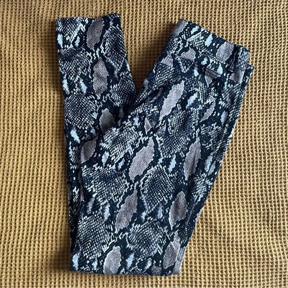 Vintage Y2K snakeskin  jeans with iridescent‎ blue front - Picture 2 of 4